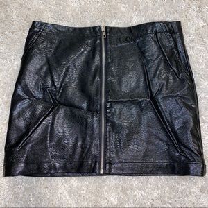 Leather skirt